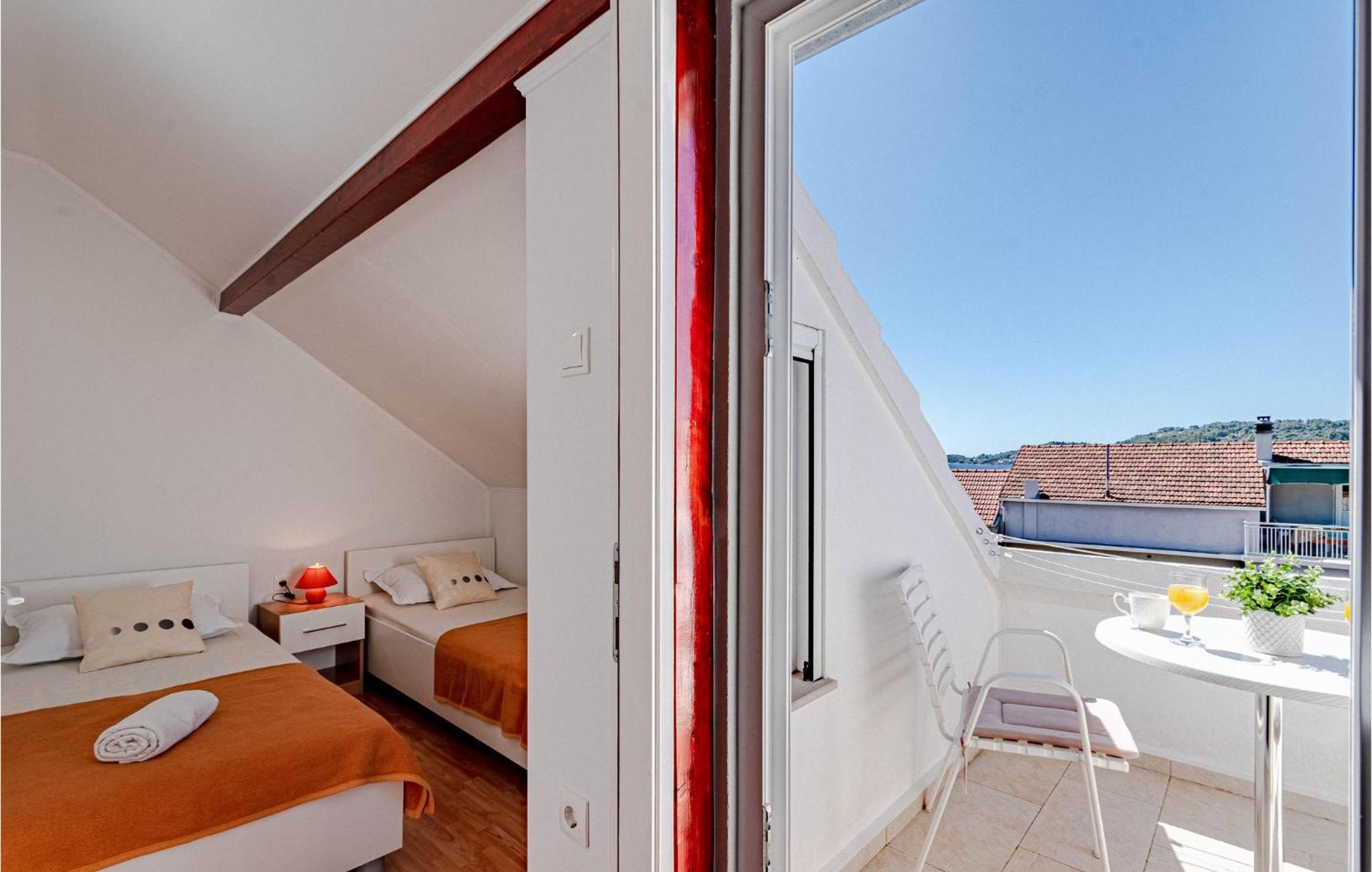 Beautiful Apartment In Vela Luka With Wifi 外观 照片