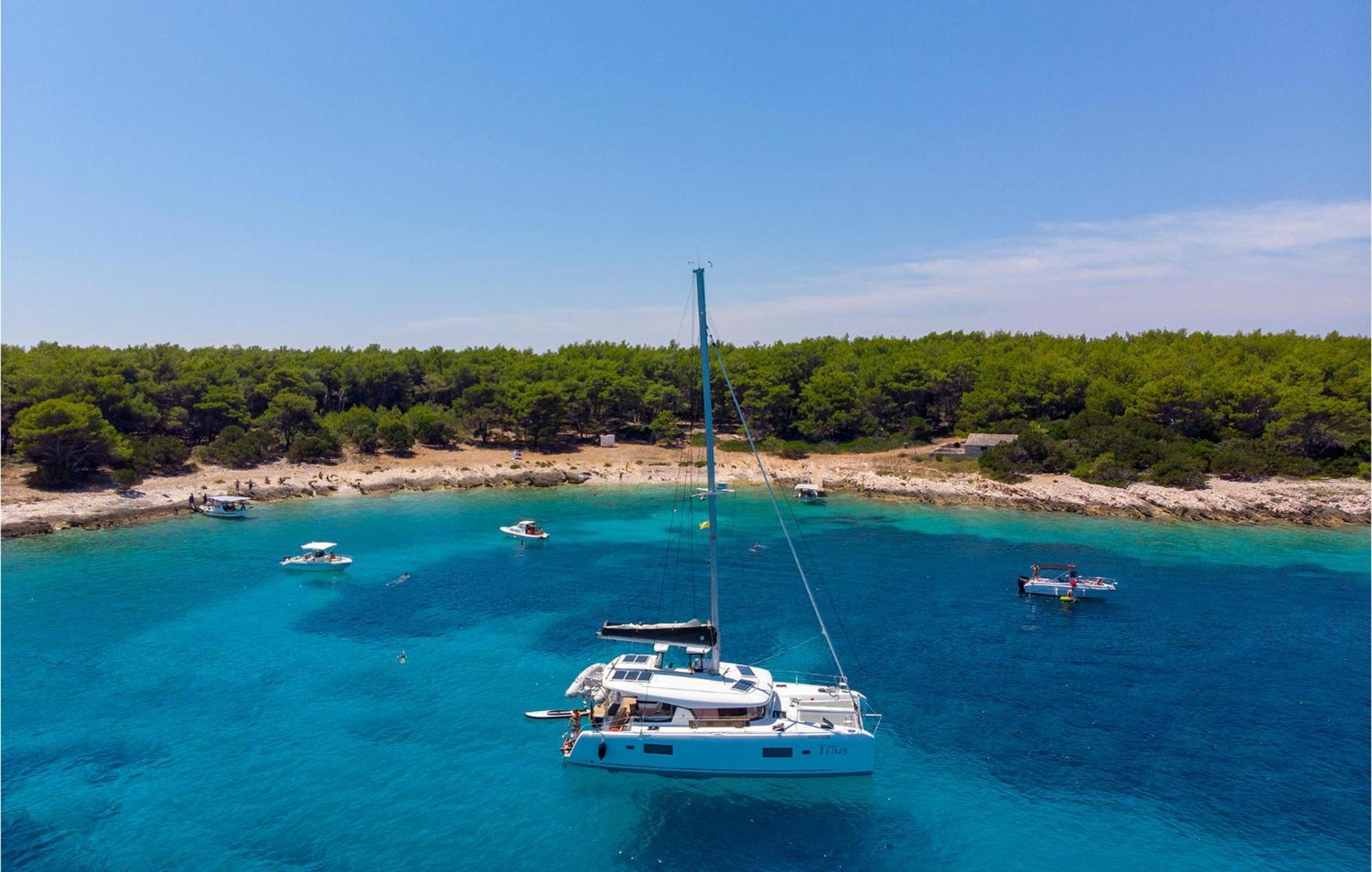 Beautiful Apartment In Vela Luka With Wifi 外观 照片